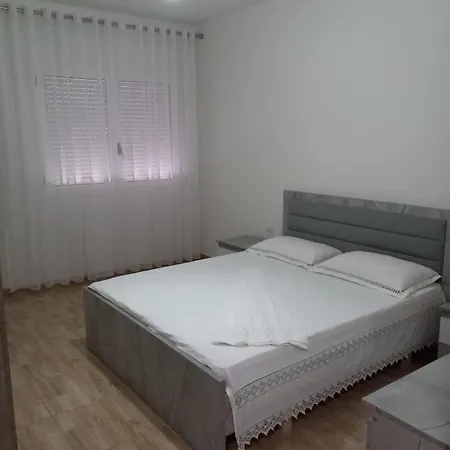 アパート Casa Vlorë